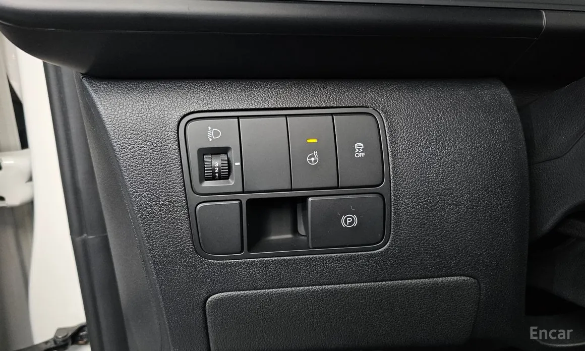 Фото 12 - Hyundai Staria