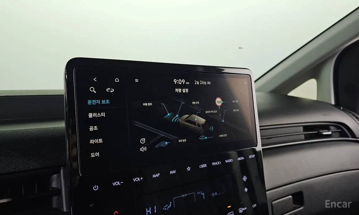 Фото 18 - Hyundai Staria