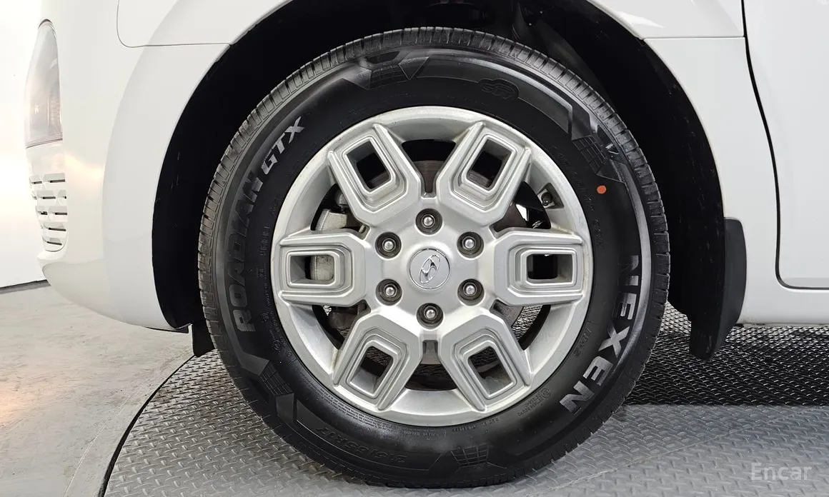 Фото 5 - Hyundai Staria