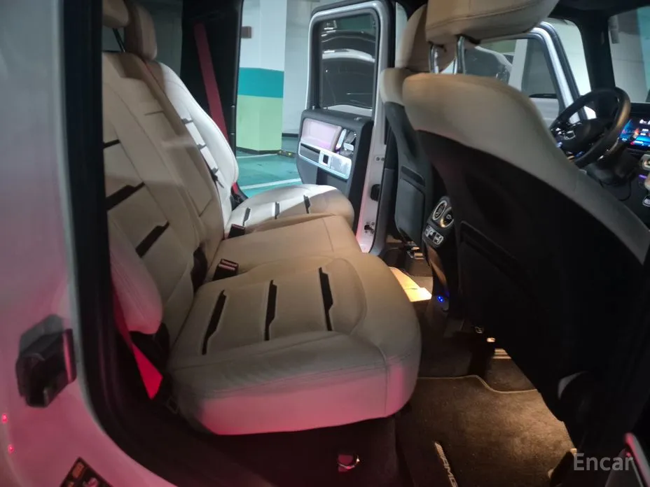 Фото 20 - Mercedes-Benz G-Class