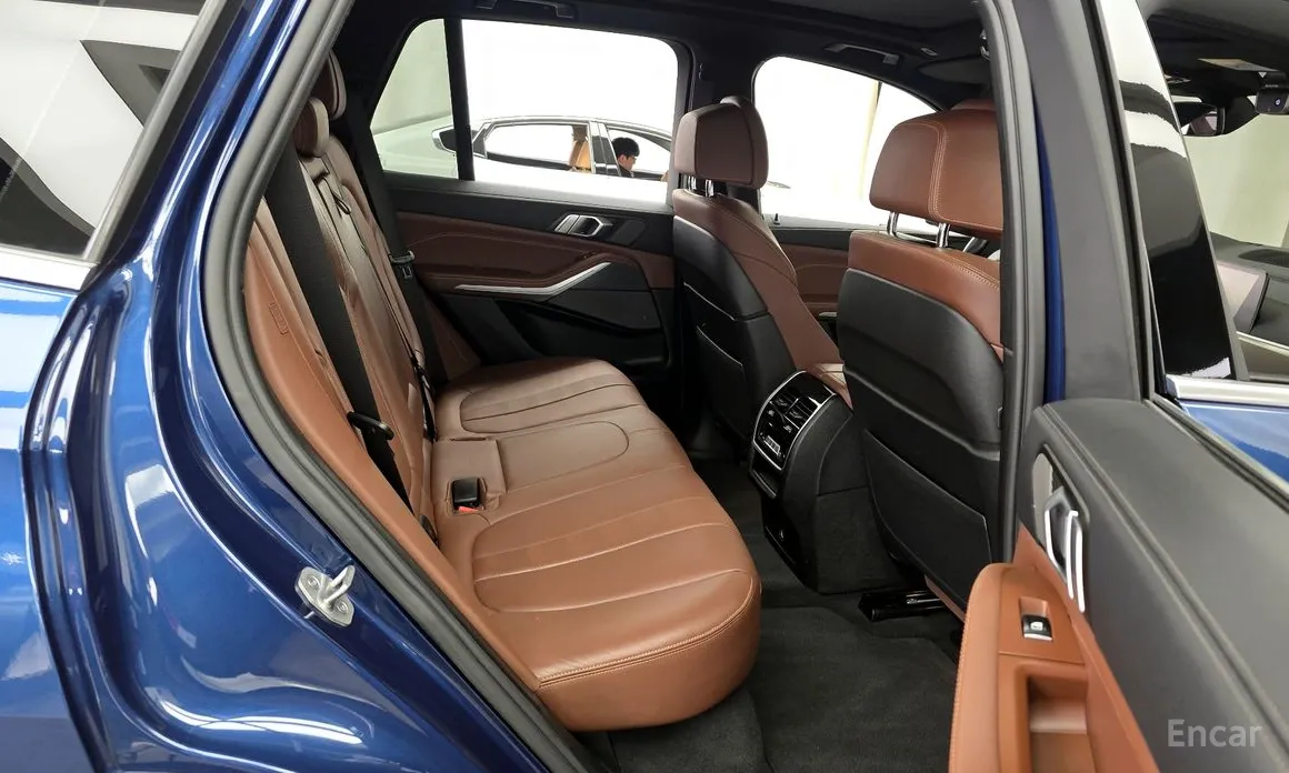 Фото 12 - BMW X5