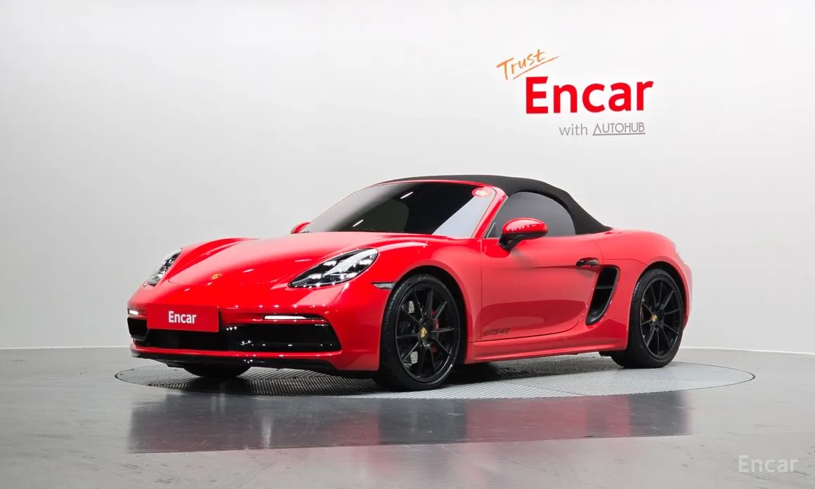 Фото 1 - Porsche 718