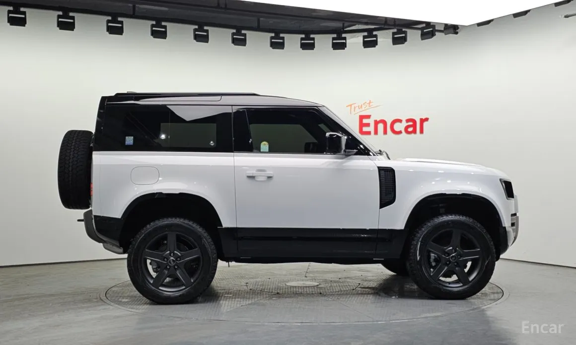 Фото 6 - Land Rover Defender