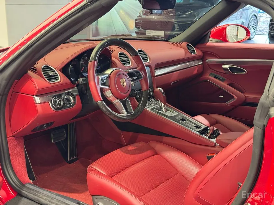 Фото 4 - Porsche 718