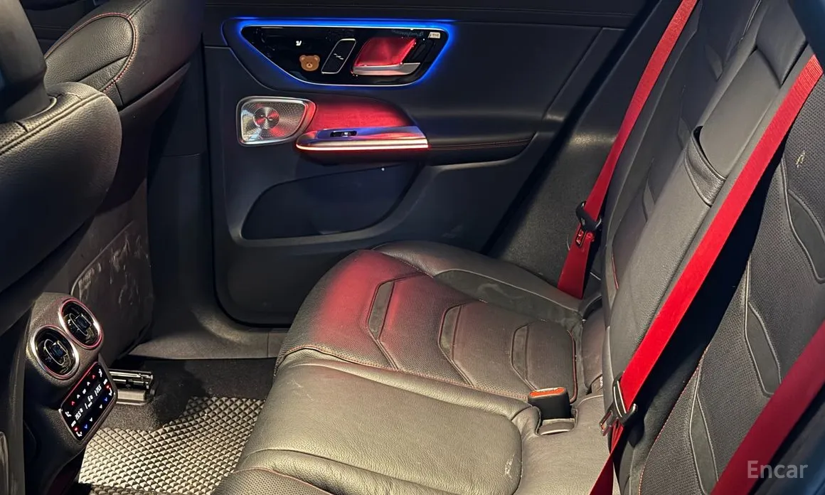 Фото 13 - Mercedes-Benz GLC-Class