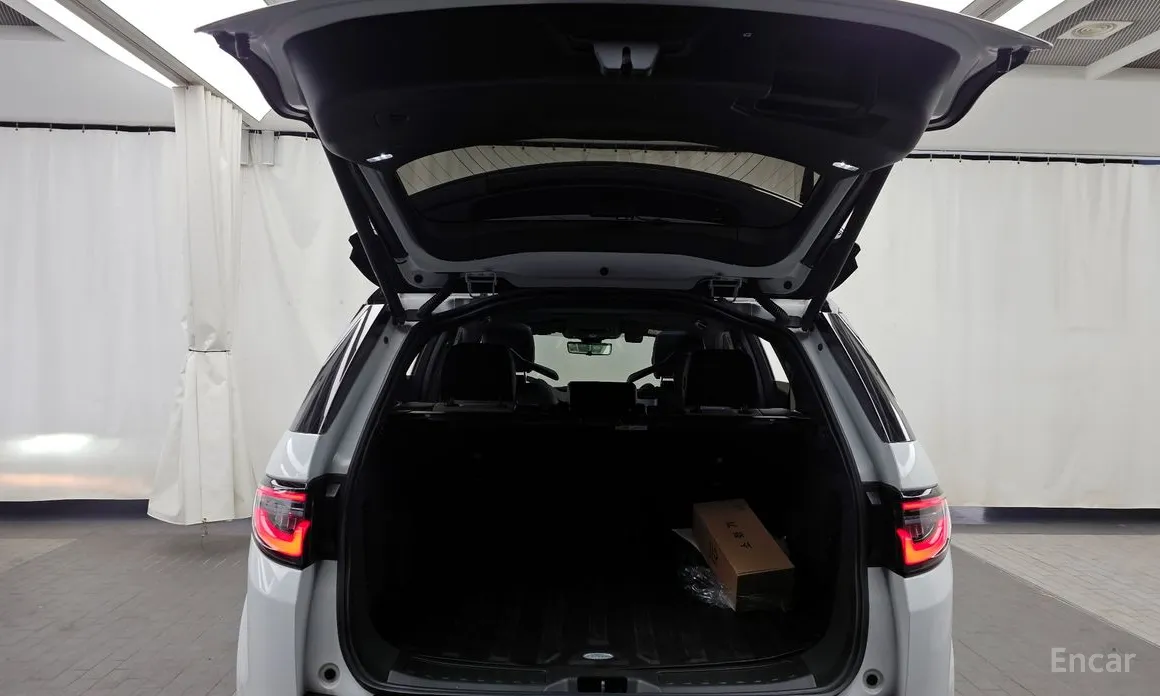 Фото 20 - Land Rover Discovery Sport