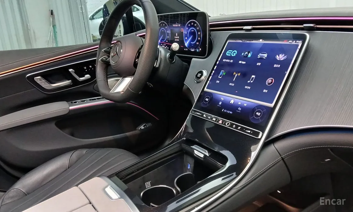 Фото 13 - Mercedes-Benz EQS