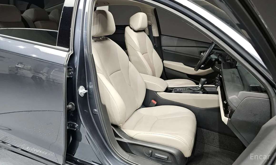 Фото 12 - Honda Accord