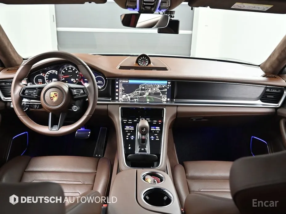 Фото 7 - Porsche Panamera