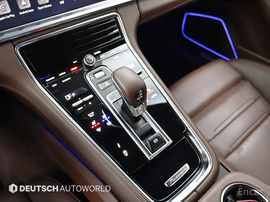 Фото 9 - Porsche Panamera