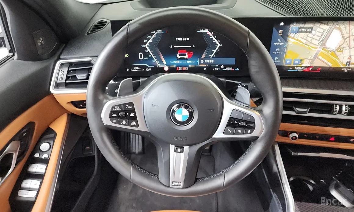 Photo 13 - BMW 3 Series