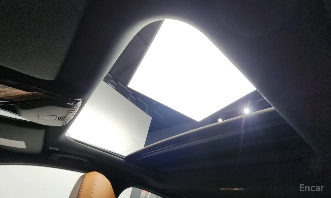 Photo 19 - BMW 3 Series