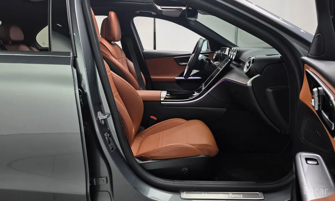 Фото 10 - Mercedes-Benz C-Class