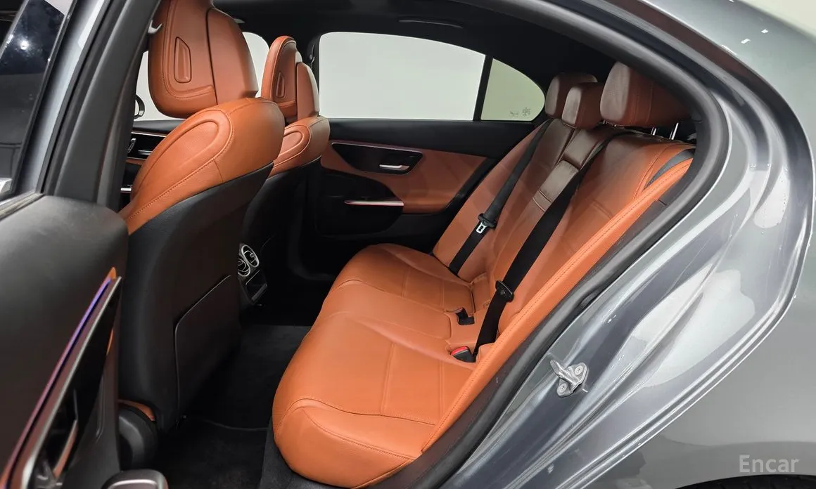 Фото 12 - Mercedes-Benz C-Class