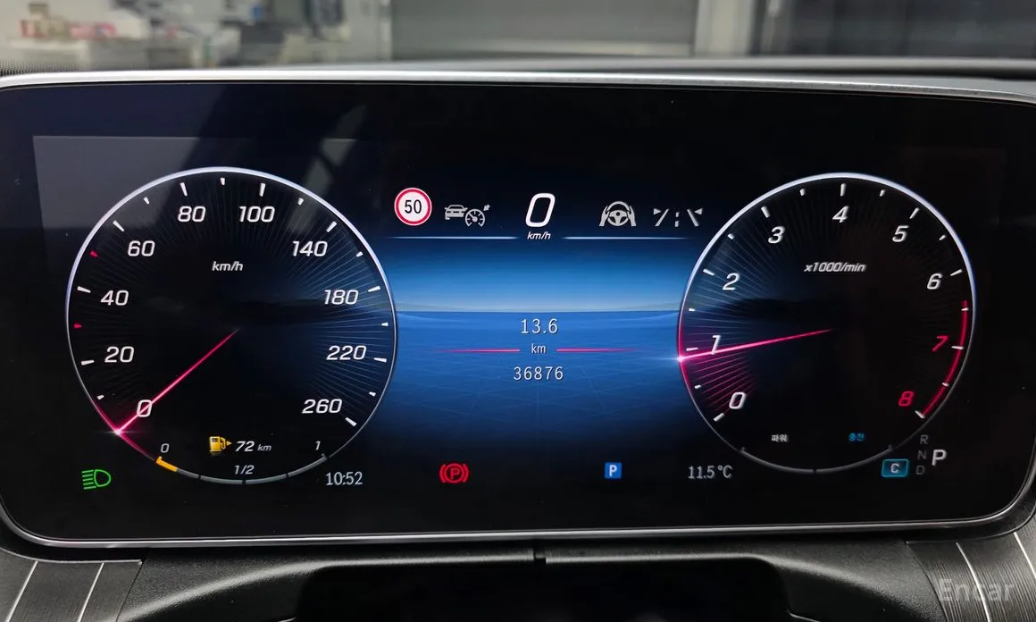 Фото 8 - Mercedes-Benz C-Class