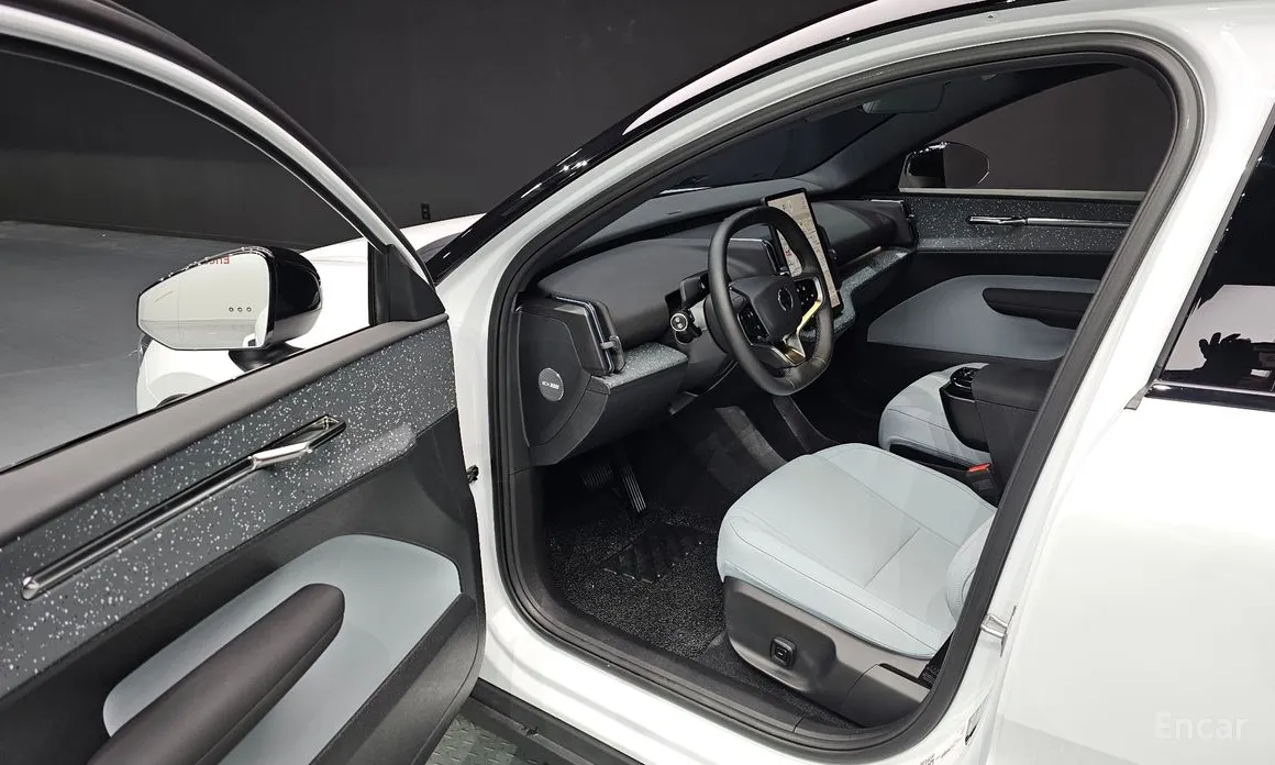 Фото 11 - Volvo EX30