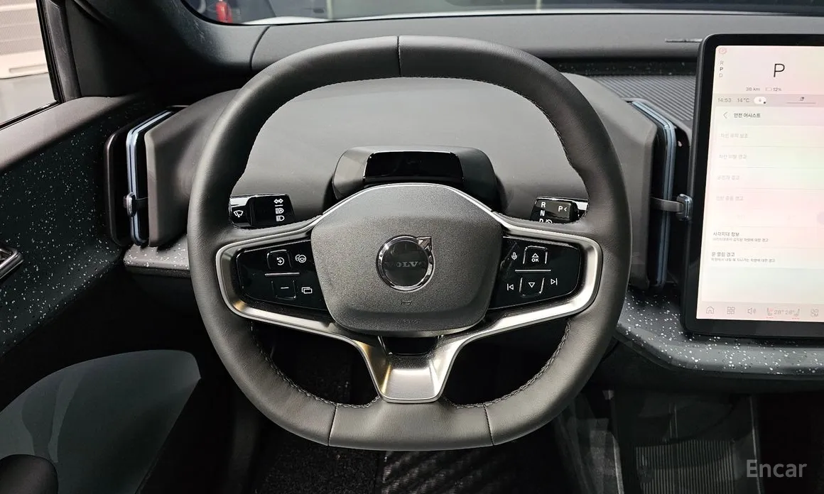 Фото 12 - Volvo EX30