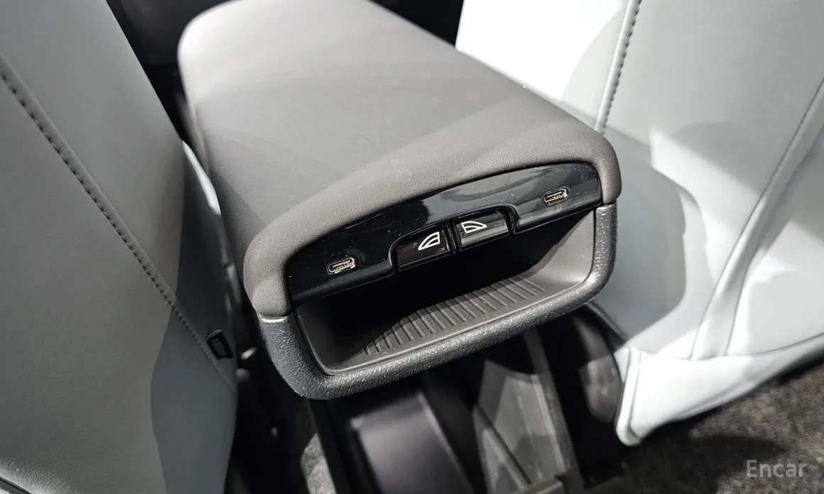 Фото 17 - Volvo EX30