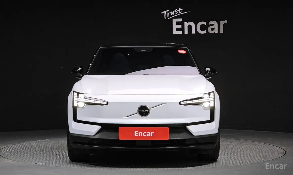 Фото 3 - Volvo EX30