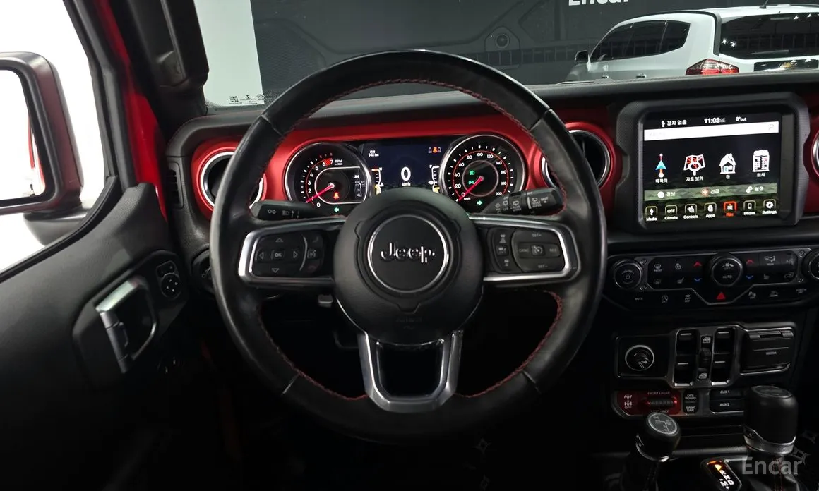 Фото 13 - Jeep Wrangler