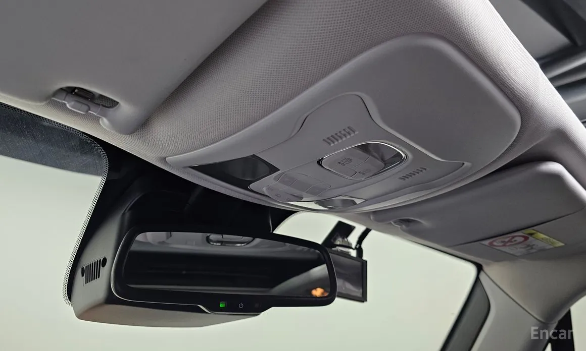 Фото 18 - Jeep Renegade