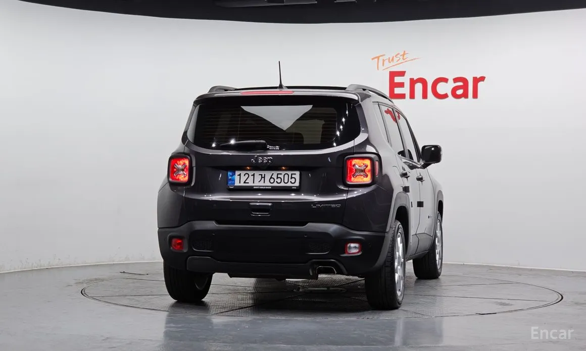 Фото 4 - Jeep Renegade