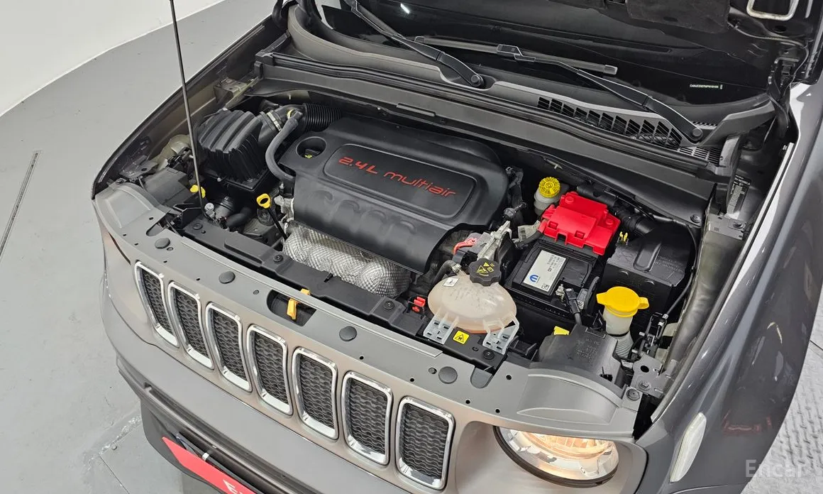 Фото 6 - Jeep Renegade