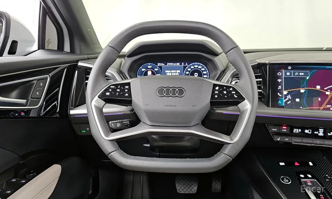 Фото 13 - Audi Q4 e-tron