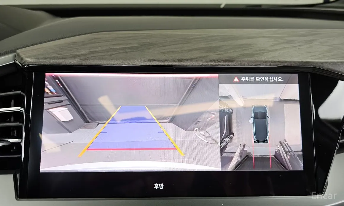 Фото 15 - Audi Q4 e-tron