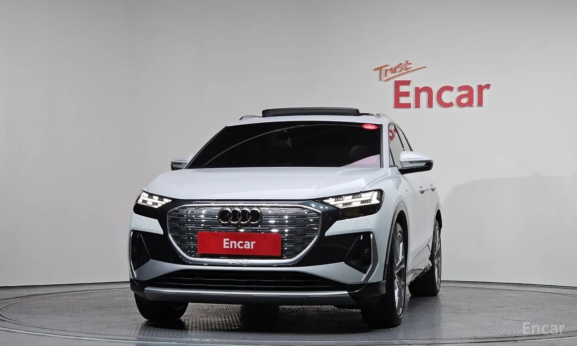 Фото 3 - Audi Q4 e-tron