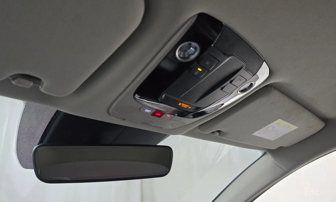 Фото 17 - Kia K5