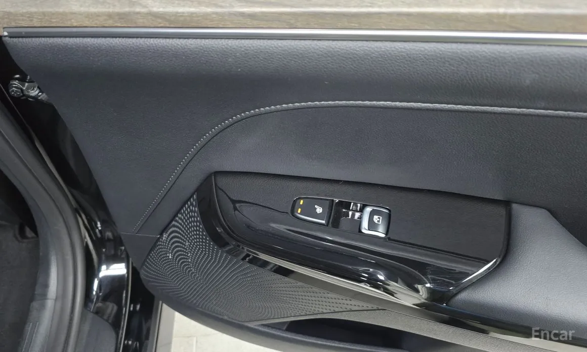 Фото 19 - Kia K5