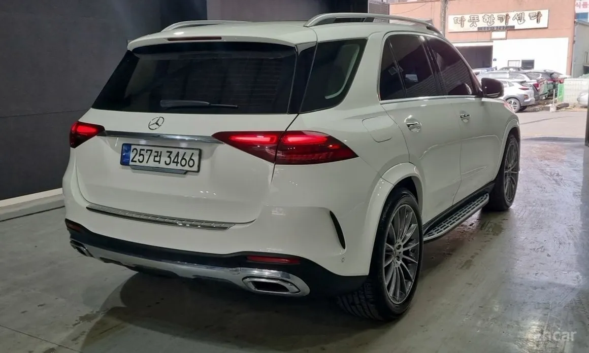 Фото 3 - Mercedes-Benz GLE-Class