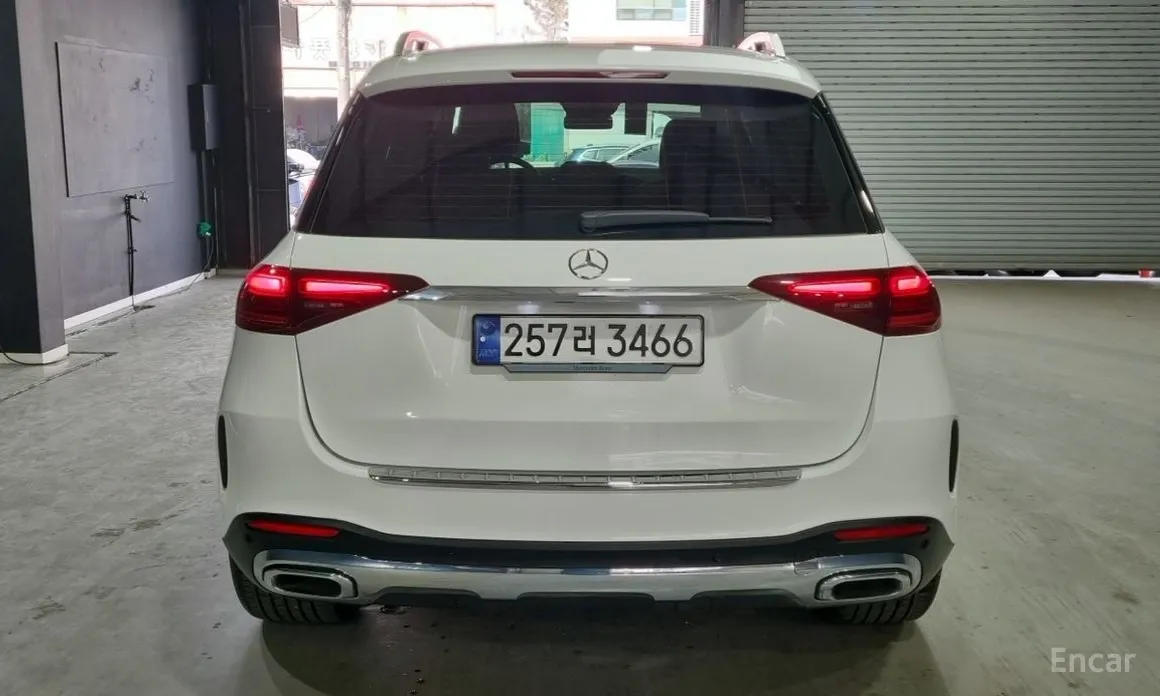 Фото 4 - Mercedes-Benz GLE-Class