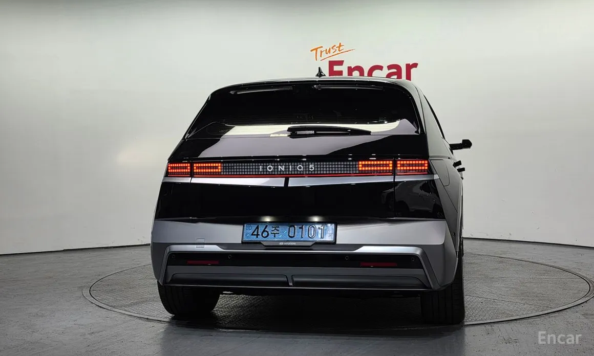 Фото 4 - Hyundai Ioniq 5