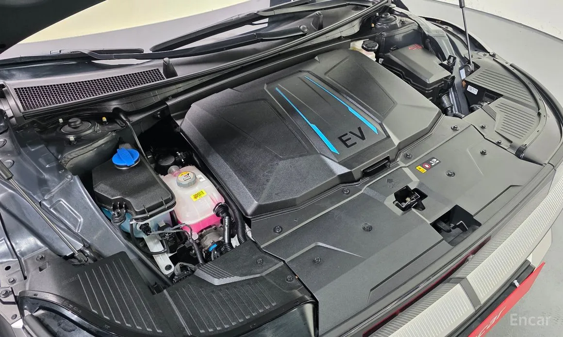 Фото 6 - Hyundai Ioniq 5