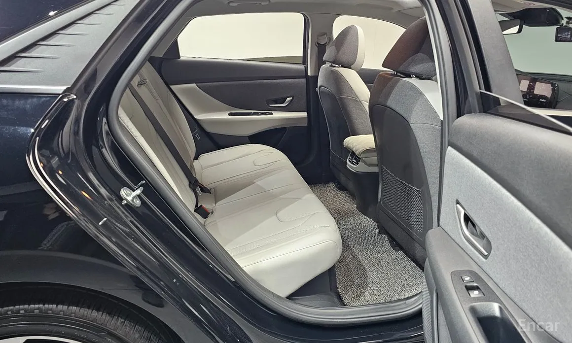 Фото 12 - Hyundai Avante