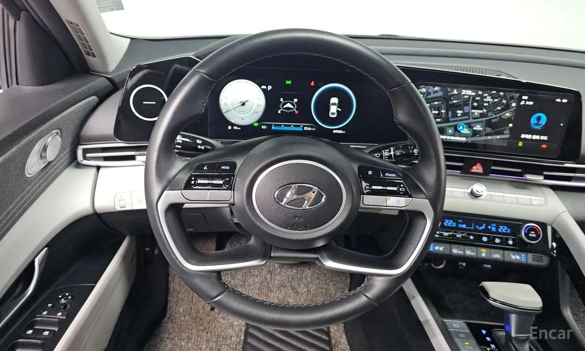 Фото 13 - Hyundai Avante