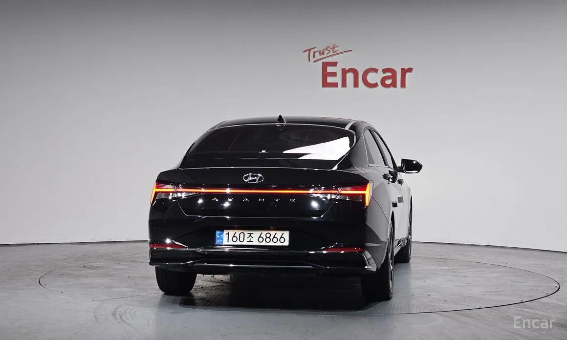 Фото 4 - Hyundai Avante