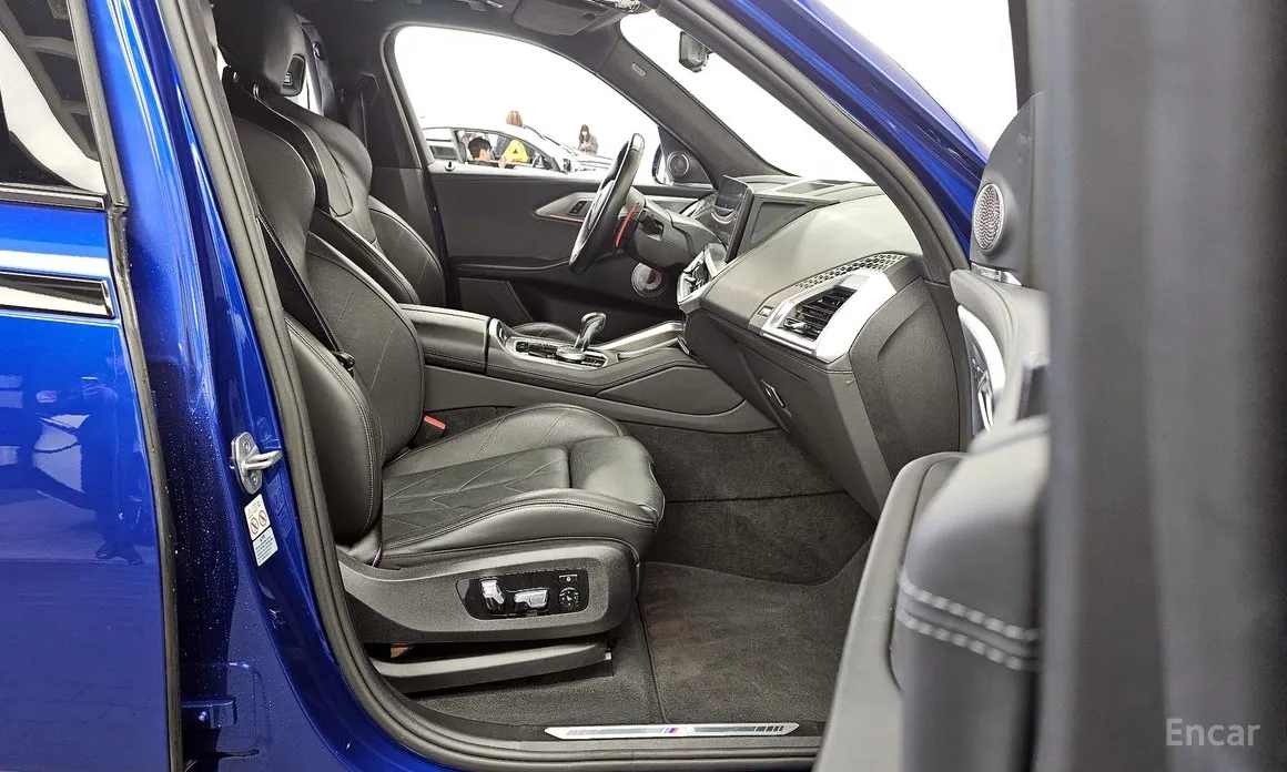 Фото 11 - BMW XM