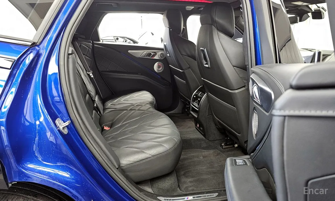 Фото 12 - BMW XM