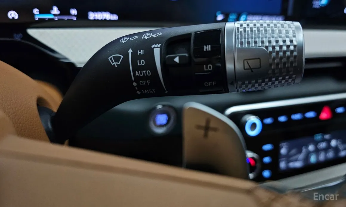 Фото 18 - Genesis GV80