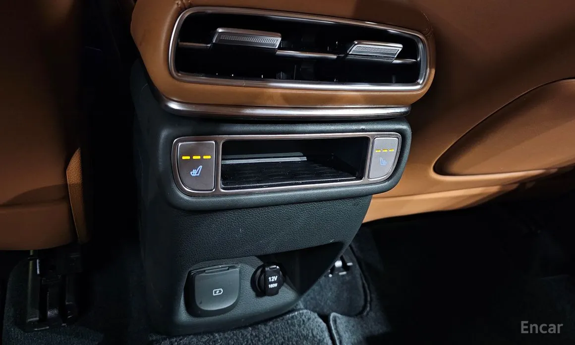 Фото 19 - Genesis GV80