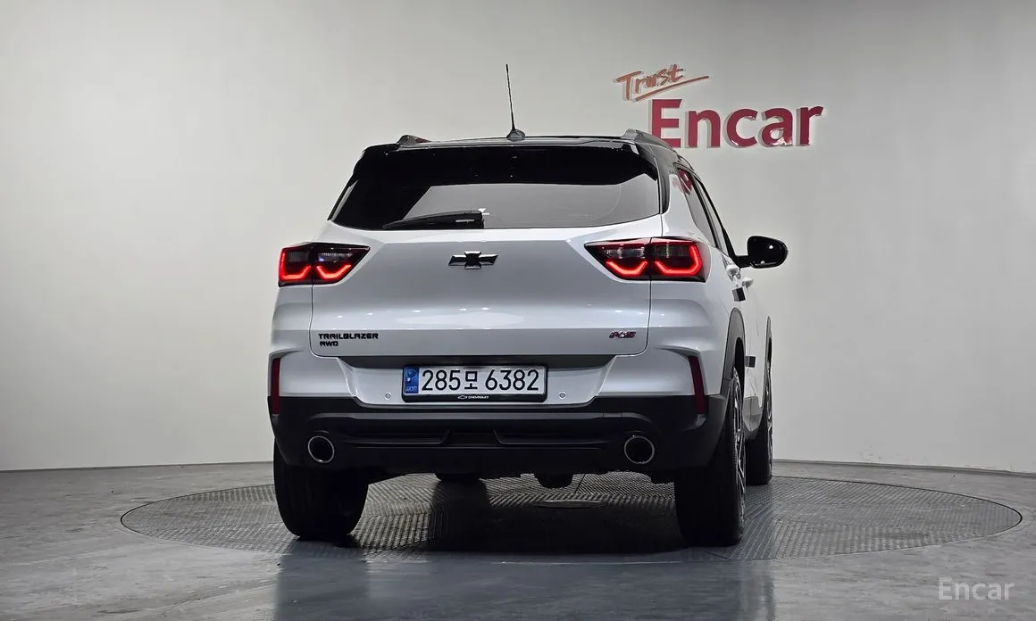 Фото 4 - Chevrolet Trailblazer