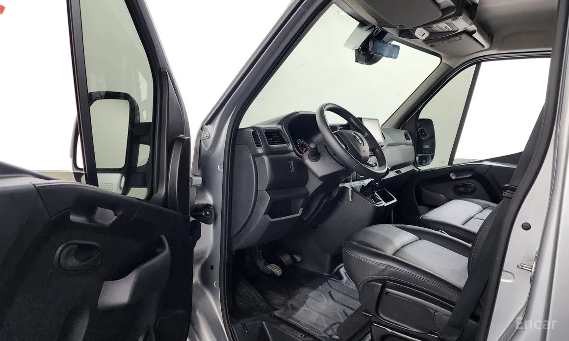 Фото 10 - Renault Master