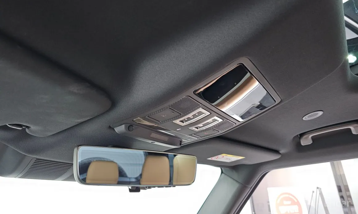 Фото 16 - Land Rover Defender