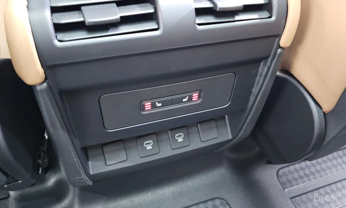 Фото 17 - Land Rover Defender