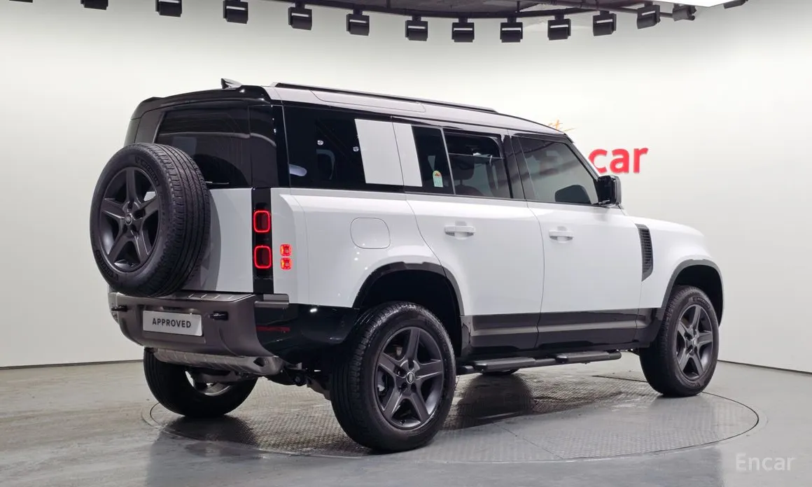 Фото 2 - Land Rover Defender