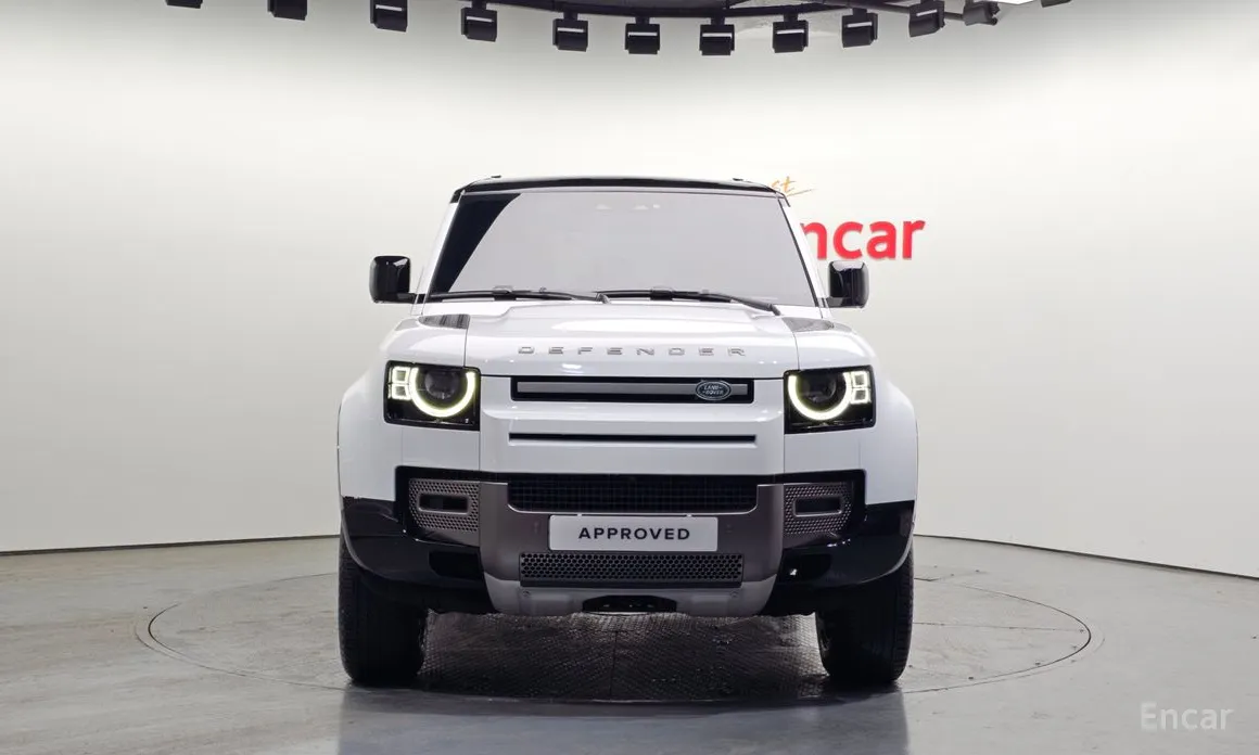 Фото 8 - Land Rover Defender