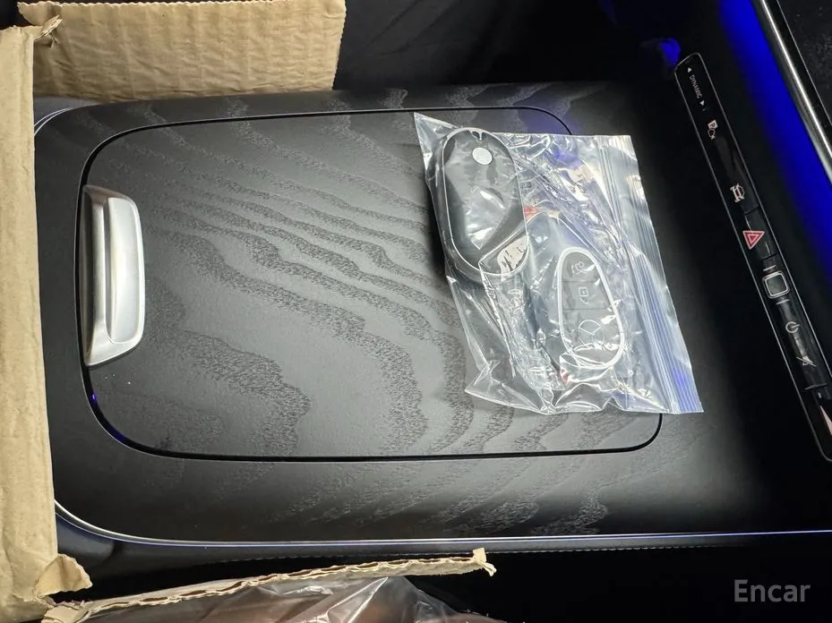 Фото 15 - Mercedes-Benz E-Class